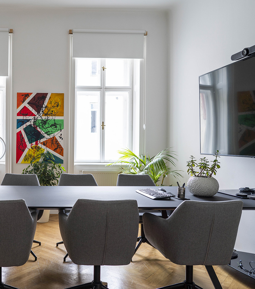 Besprechungsraum am Standort Wien des Steuerberaters © Pilz + Rath